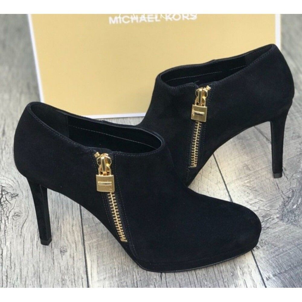 NWT Michael Kors Jillian Ankle Boot Suede Black